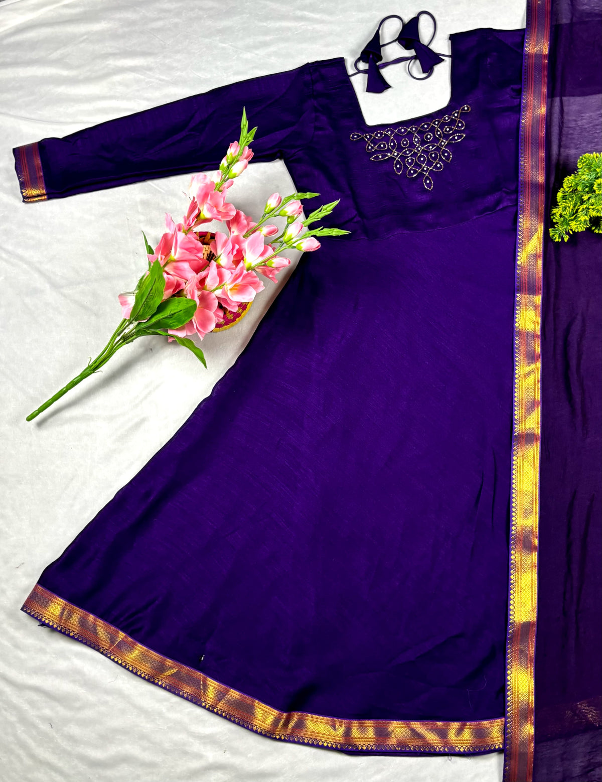 💜Kadhalar Dhinam Roja outfit ( Purple )🪻